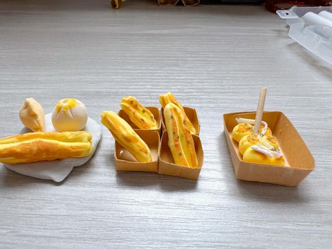 迷你世界怎么吃面包